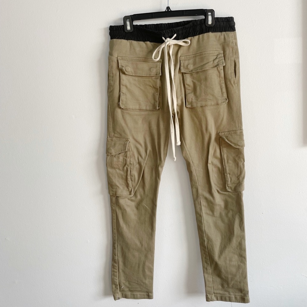 MNML Cargo Pants